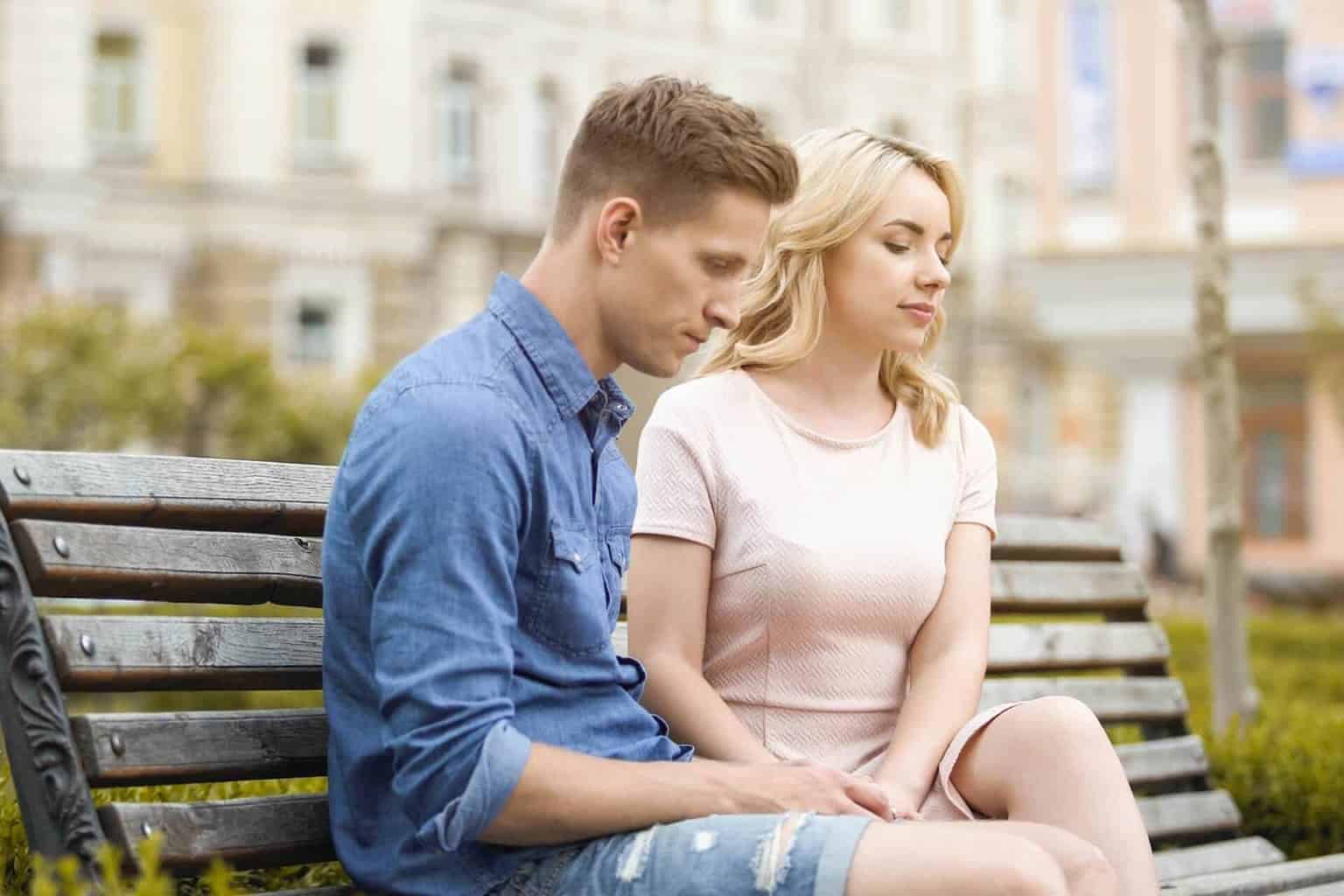 Why Men Pull Away - 6 Reasons why he's ghosting you.