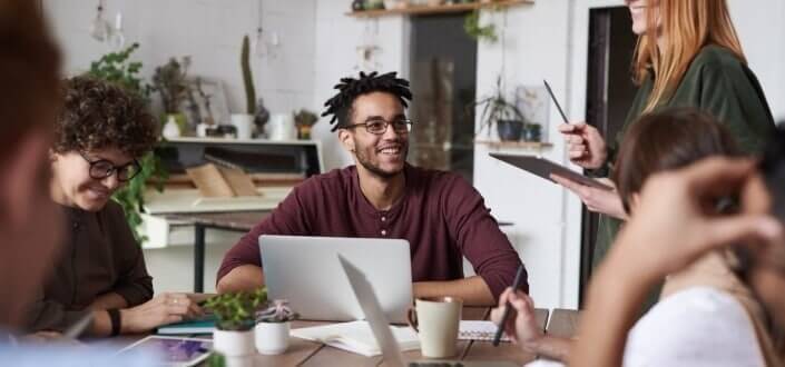 How To Tell If A Guy Likes You At Work