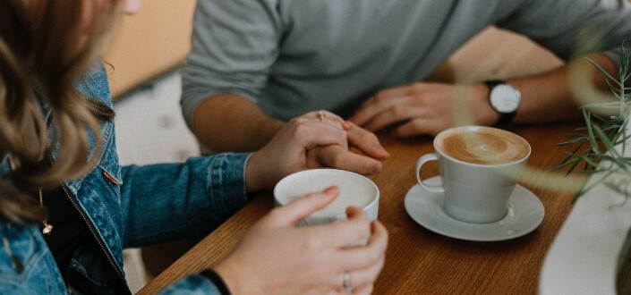 Couple drinking coffee