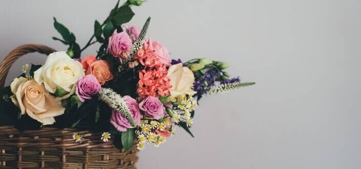 Why It’s One Of The Best Subscription Boxes for Women - Flower of the Month