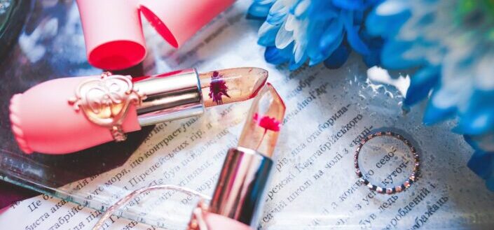 Lipstick with flowers inside 