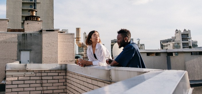 couple dating on a rooftop 