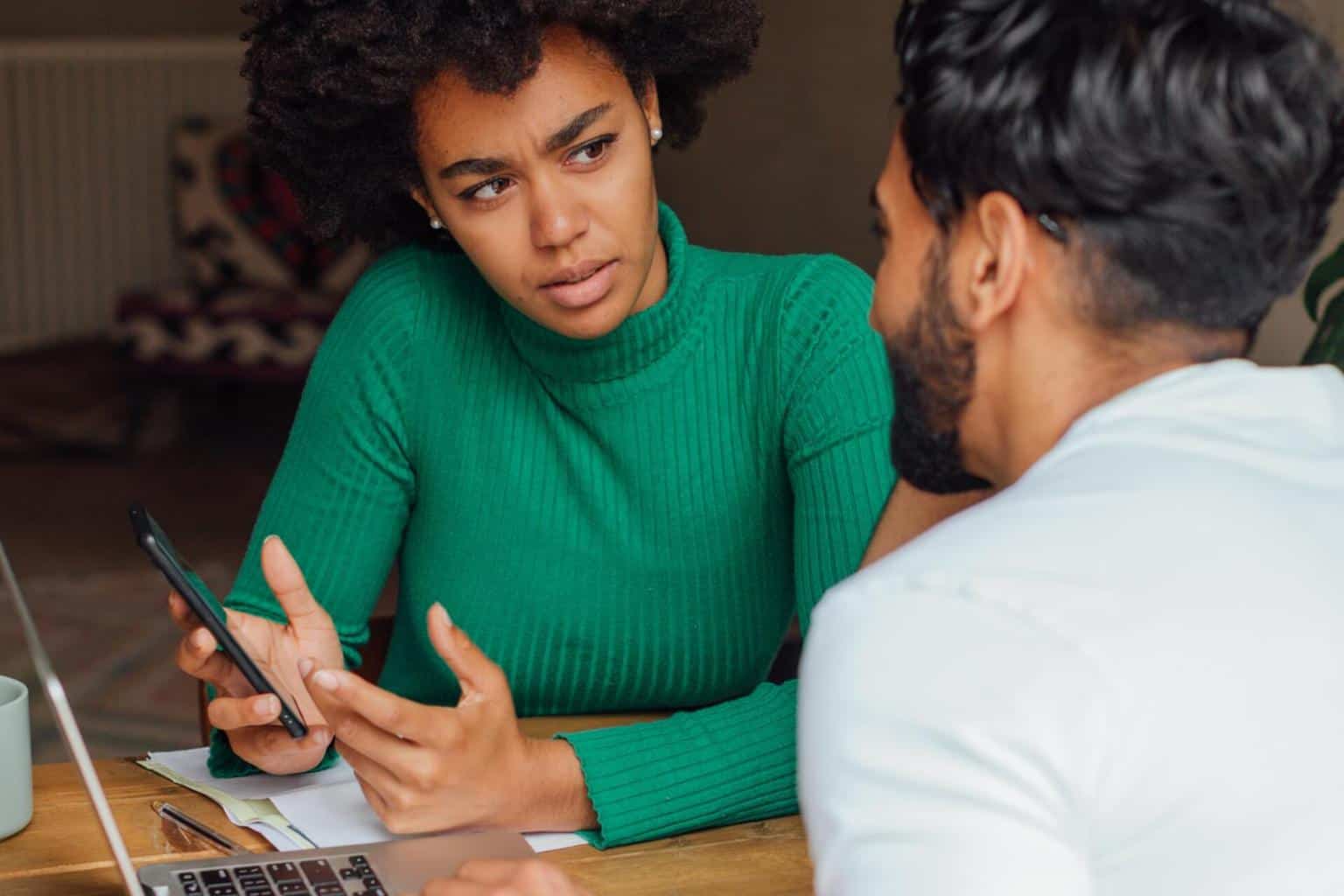 7 Useful Signs He's Not Into You - Accept Now & Know Your Value